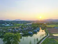 Lanju Jiangtou Pastoral Eco-Resort Hotels in Shangyou