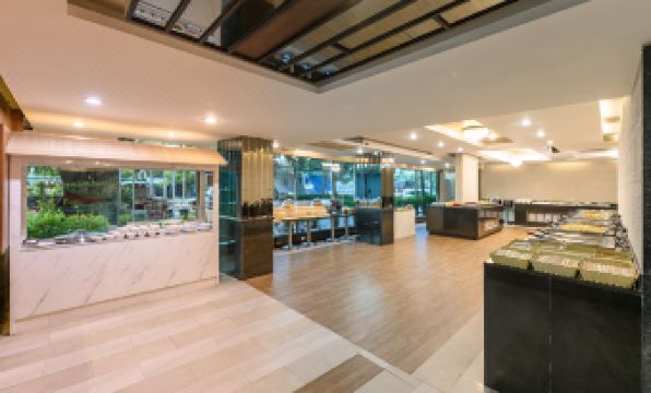 Ease Jomtien Pattaya Hotel