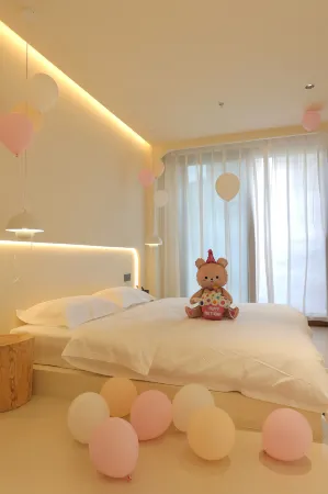 Tingjian Shanhai Hotel (The Third Bathing Beach Branch) Отели рядом с достопримечательностью «Rizhao Coastal National Forest Park»