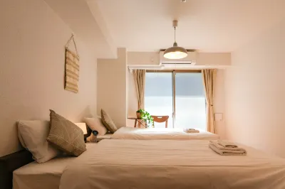 He Yue Umeda West 401 | Direct trains to Umeda Hotels in Fukushima Ward