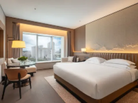 Lung Chuen International Hotel Hotels in Dongguan