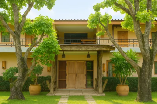 ปาล์มฮักรีสอร์ท โรงแรมในอำเภอ เวียงป่าเป้า