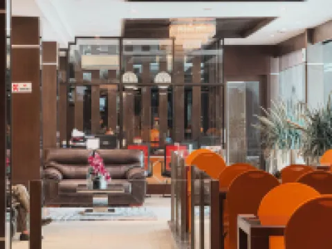 โรงแรมนาโกยาวัน