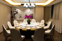 Luonancangsheng International Hotel Hôtels à : Luonan