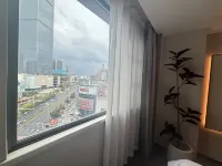 Jianjingjiwu Hotel (Yueyang Tower Pedestrian Street) - رومانسي