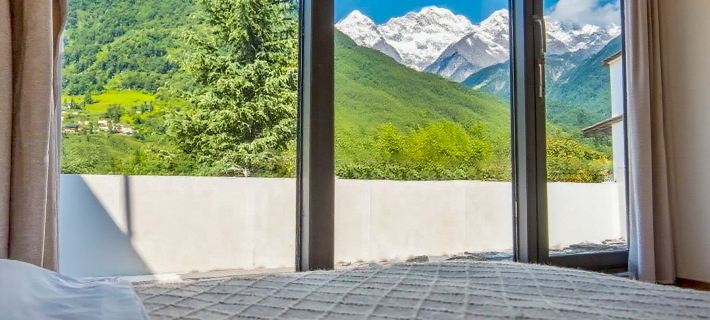 Yujian · MeetheMountain · Snow Mountain Panoramic Suite Homestay (Hailuogou Tourist Center) Hotels in Luding County