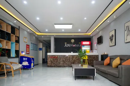 Junyi chain hotel Jinzhou commercial city Отели в г. Цзиньчжоу