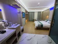 Wuyou Changxiang Smart Hotel (Hejian Xinyulou) - parking