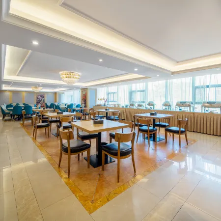 Vienna International Hotel (Changsha Orange Isle Head)