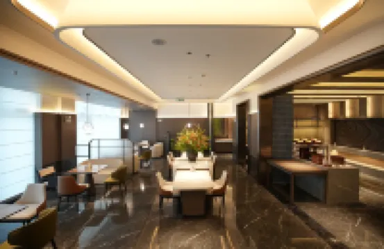 瀋陽港灣E飯店（瀋陽北站中街店）