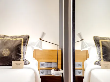 Brown's Boutique Hotel Отели рядом с достопримечательностью «Триумфальная Арка на руа Аугушта»