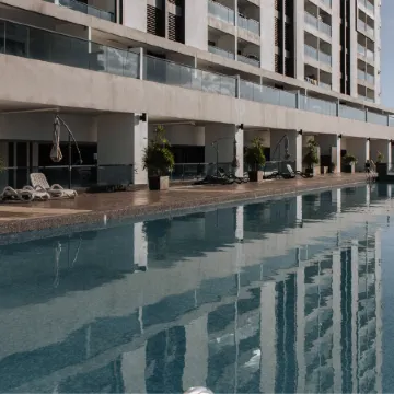 Landmark Residence 2 by Dehoz Suites
