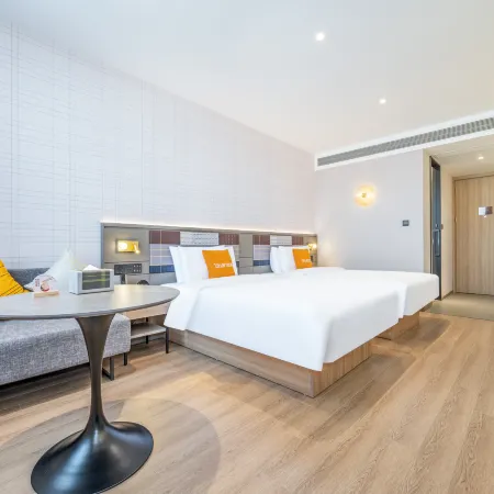 Home Inn Plus (Urumqi International Grand Bazaar)