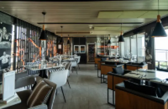 Bayphere Residence by Prop Hopper