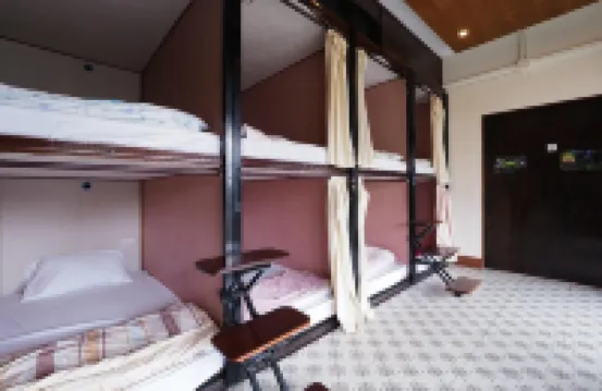 清萊格蕾絲旅舍