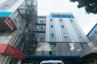 RedDoorz Plus @ New Era Budget Hotel Near UCMed and Chong Hua Hospital Mandaue - 2 stjerner