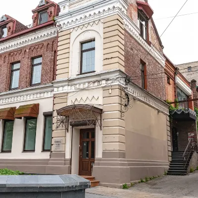 Oblaka Hostel 富尼库拉尔附近的飯店