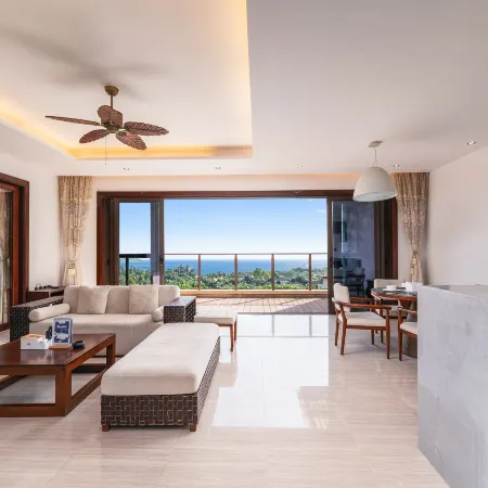 Liangting Scenic Apartment (Wanning Shimei Bay)