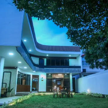 Bansri Villa Mount Lavinia Отели рядом с достопримечательностью «Mt Lavinia Beach»