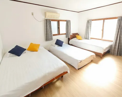 [Newly Opened] 1-minute walk from Kawachi Tenbi Station, 10 minutes to Tennoji, entire house rental! Matsubara otelleri