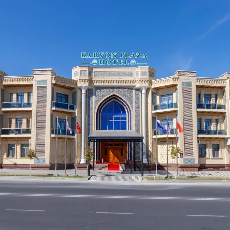 Karvon Plaza Hotel