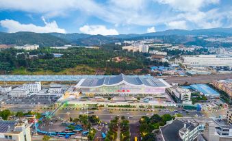 Tianrun Wisdom Joy Hotel
