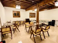 Ban Yin·Silkworm Mulberry Bureau Homestay (Jianchuan Ancient Town Branch) โรงแรมในเจียนฉวน