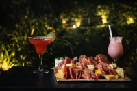 Chateau Royal Beach Resort & Spa, Noumea - breakfast