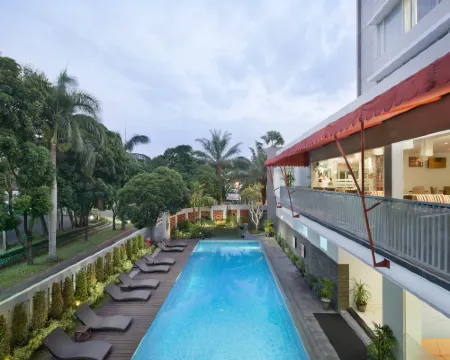 Grand Cakra Hotel Malang Hotels in Blimbing