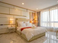 Villa with private pool in Pattaya central Near walking street & Phratamnak