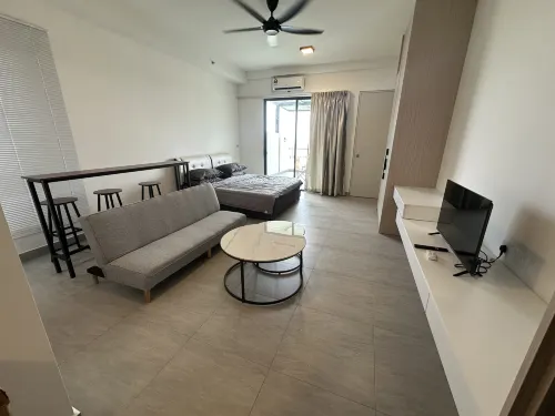 Studio Suite with balcony@Sunsuria Forum SohoSuite - Апартаменты