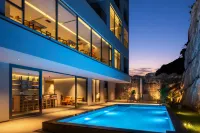 Time Stands Still Hotel