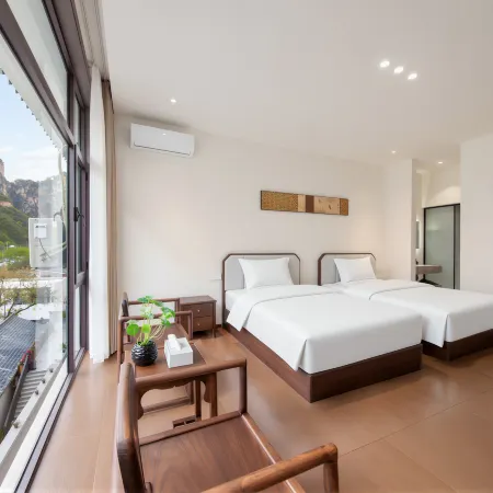 Taihang Mountain Side Guesthouse