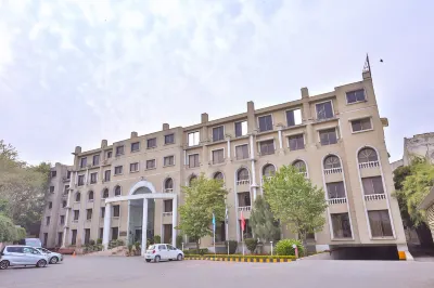 Avari Xpress, Islamabad Hotels in 