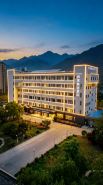 Homeinn Plus Hotel (Tai'an Dongyue Street Renault Wuyue Plaza)