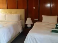 อาเซียเนียรีสอร์ท ปูเลาเบซาร์ โรงแรมในเมอร์ซิง