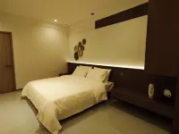 Qiqili Homestay