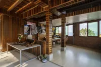 World Heritage Brown Stilt Dwelling | Yan Xuan · Manghong No.15 | Sunrise Cloud Sea View Lodge