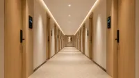 Rongjiang Shengbaili Smart Hotel (Cun Chao Football Field)