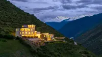 無盡夏·雲端私湯民宿（四姑娘山鎮店） - 溫泉