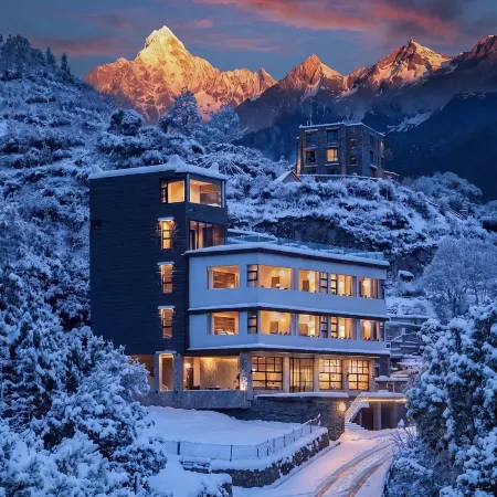 Zuowangshan Z·EPHON Luxury Homestay (Mount Siguniang Scenic Area)