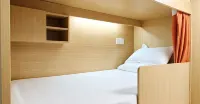 智雲男生青年旅社 - 民宿