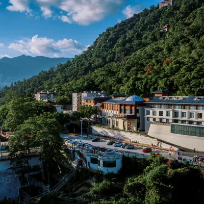 Shizhu Mountain Hotel Hotels near Shizhu Mountain Scenic Area