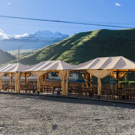 Yunzhu · Mountain Lodge · Snowland Oxygen-Rich Scenic Boutique Stay (Zeba)