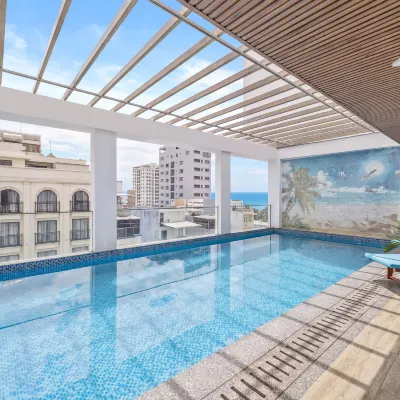Zen Lotus Hotel & Apartment Hotels near Marble Moutain