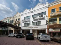 ONE HERITAGE HOTEL - 駐車場