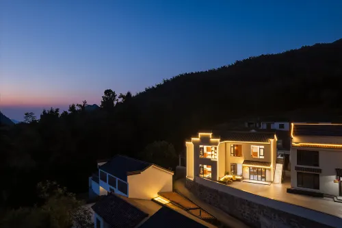 Jiuhua Mountain Minxianju Homestay - Mountain view