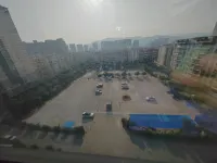 Longchuan Glen Yuntian Yue Hotel - Bãi đậu xe