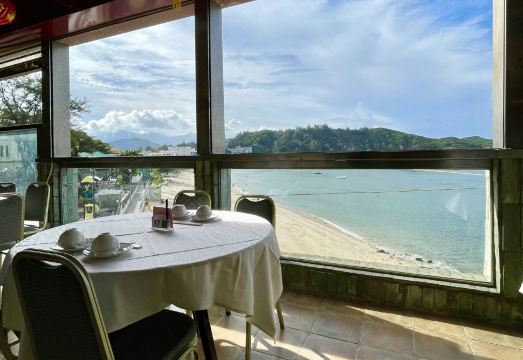 워윅 호텔 청차우 외관 또는 해변 전망