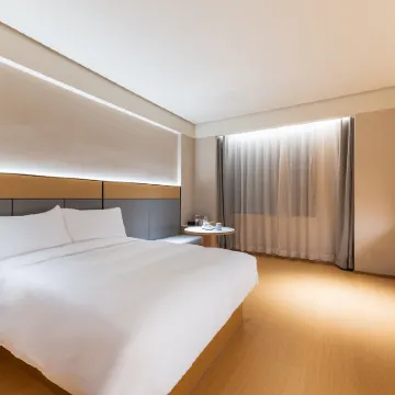 JI Hotel (Jinzhou Bohai Avenue Jincheng Yulan Mountain)
